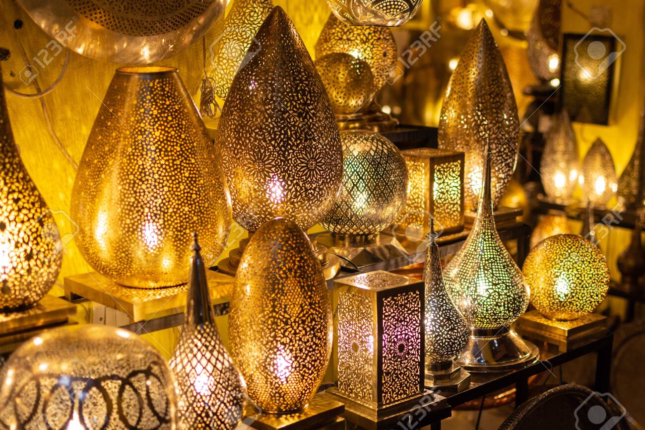 Artisanal and handmade shopping tour